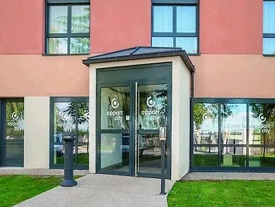 Hotel-residence Zenitude Les Hameaux - Versailles Magny-les-Hameaux